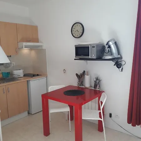 Apartment Aux Portes De Monaco